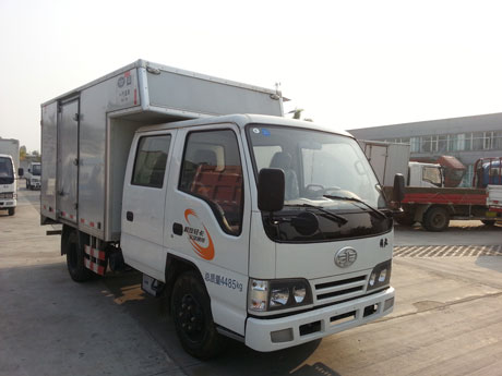CA5042XXYK26L3E4厢式运输车燃油公告图片2