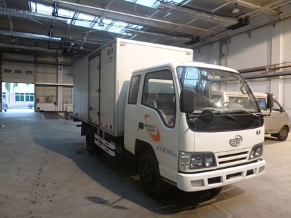 CA5041XXYK4LR5E4-1厢式运输车燃油公告图片2