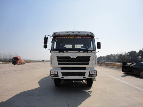 THT5257GJB11A混凝土搅拌运输车燃油公告图片1