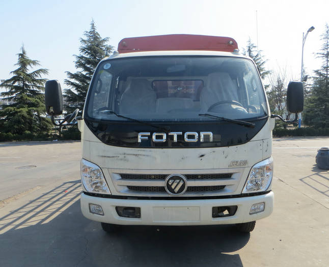 BJ5049CCY-CB仓栅式运输车燃油公告图片1