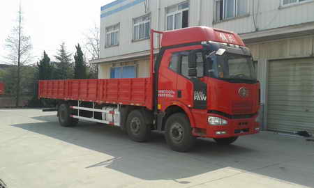 CA1250P63K2L6T3E平头柴油载货汽车燃油公告图片2
