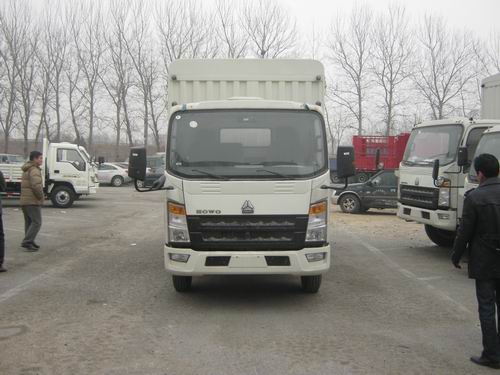 ZZ5087CCYF341CD183仓栅式运输车燃油公告图片1