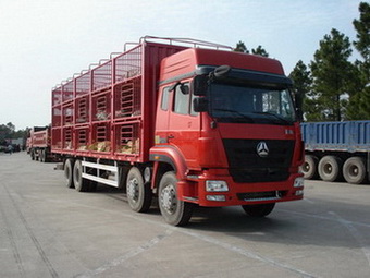 ZZ5315CCQM4663D1畜禽运输车燃油公告图片2