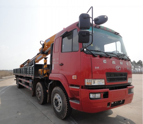 SGQ5250JSQHG4随车起重运输车燃油公告图片2