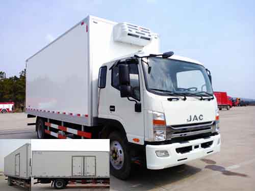 HFC5142XLCP70K1E1冷藏车燃油公告图片2