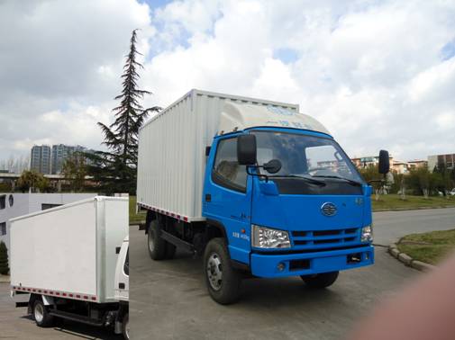 CA5040XXYK11L1E4厢式运输车燃油公告图片2