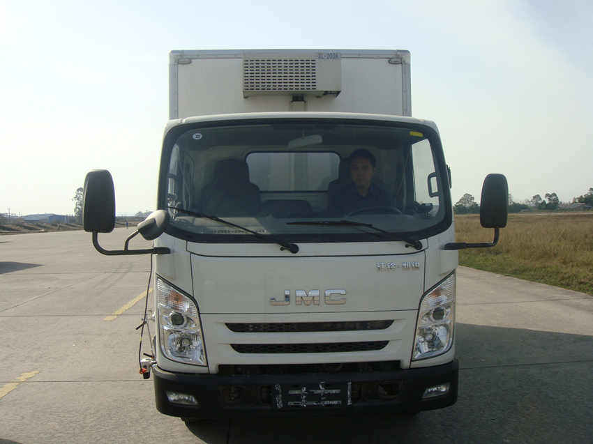 SQH5043XLC冷藏车燃油公告图片1