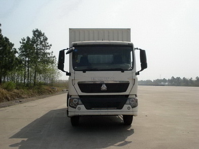 ZZ5167XXYH501GD1厢式运输车燃油公告图片1
