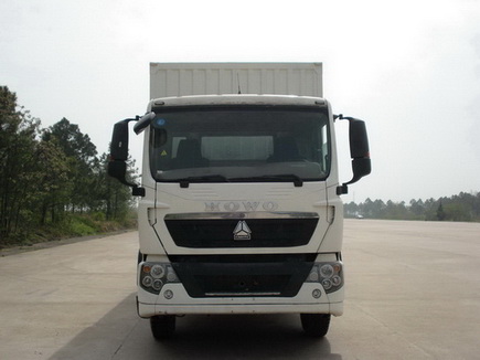 ZZ5167XXYG561GD1厢式运输车燃油公告图片1