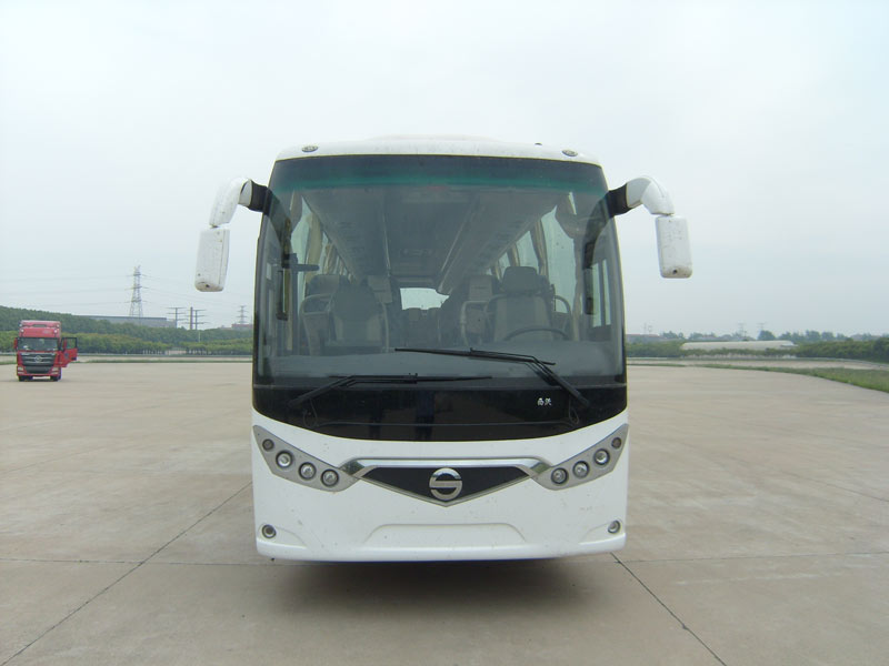 XW6110AC客车燃油公告图片1