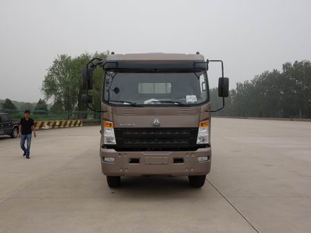 ZZ1167G471CD1载货汽车燃油公告图片1
