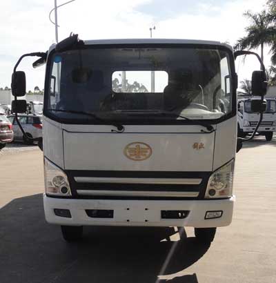 CA1045P40K2L1E4A85平头柴油载货汽车燃油公告图片1