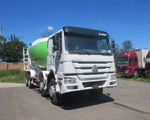 HCL5317GJBZZN38L4混凝土搅拌运输车燃油公告图片2