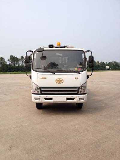 PDZ5080ZYSAE4压缩式垃圾车燃油公告图片1