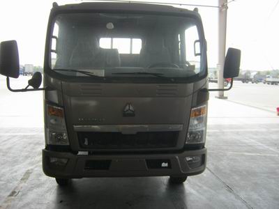 ZZ1047D3415D145载货汽车燃油公告图片1