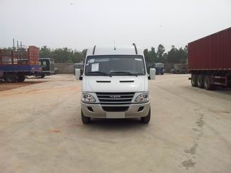 NJ5044XXYQ2C厢式运输车燃油公告图片1