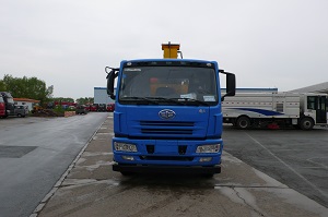 CA5250JSQA70E4随车起重运输车燃油公告图片1
