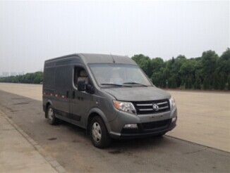 DFA5031XXY4A1M厢式运输车燃油公告图片2