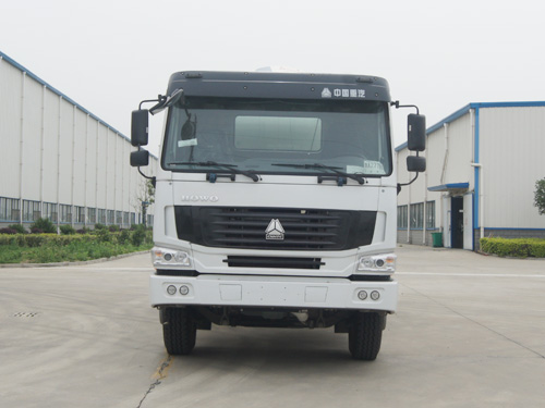 HJS5256GJBM混凝土搅拌运输车燃油公告图片1