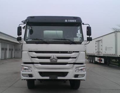 SDX5253GJBHO混凝土搅拌运输车燃油公告图片1