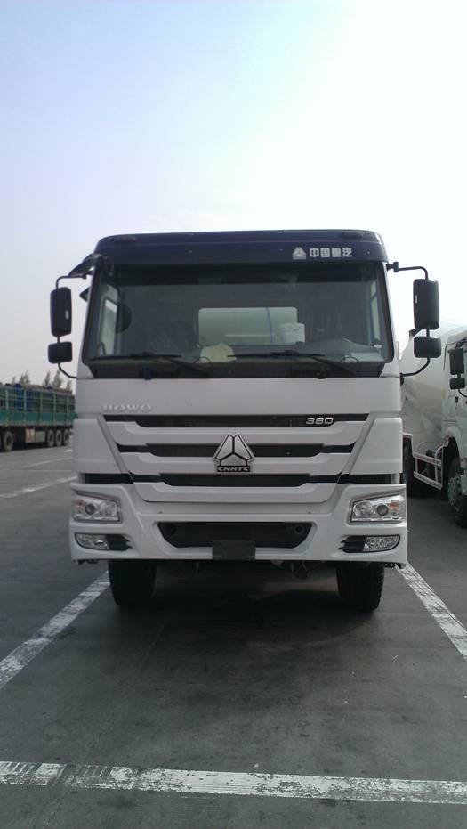 SDX5310GJBHO混凝土搅拌运输车燃油公告图片1