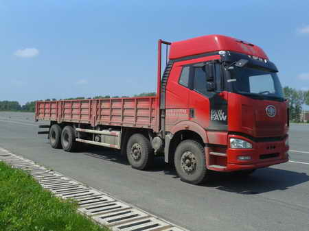 CA1310P66K24L7T4E4平头柴油载货汽车燃油公告图片2