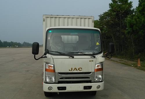 HFC5040XXYP73K4B4厢式运输车燃油公告图片1