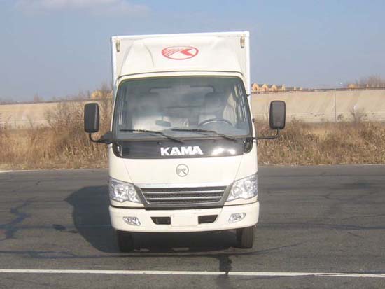 KMC5040XXYQ28P4厢式运输车燃油公告图片1
