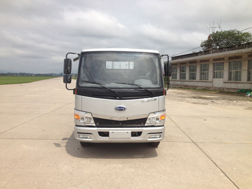 SQR1082H02D载货汽车燃油公告图片1