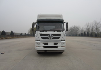 ZZ5313XXYN466GD1厢式运输车燃油公告图片1