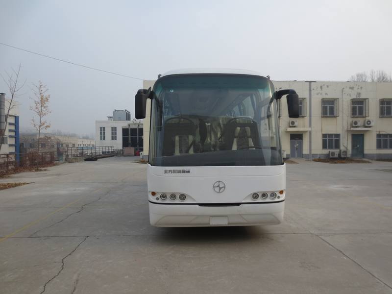 BFC6903L2D4豪华旅游客车燃油公告图片1