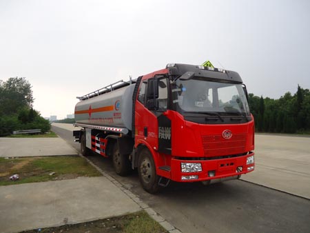 CLW5251GYYC4运油车燃油公告图片2