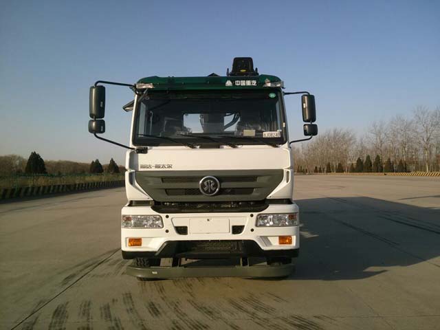 ZZ5251JSQM574GD1H随车起重运输车燃油公告图片1