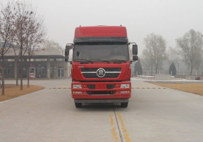 ZZ5313CCYN466GD1仓栅式运输车燃油公告图片1