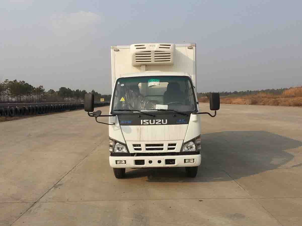 SCL5044XLC冷藏车燃油公告图片1