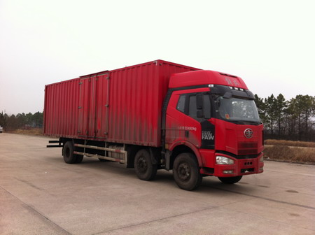 CA5200XXYP63K1L6T3E4厢式运输车燃油公告图片2