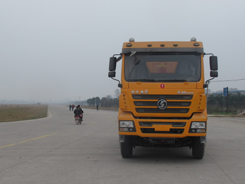 SX3256HT424A自卸汽车燃油公告图片1