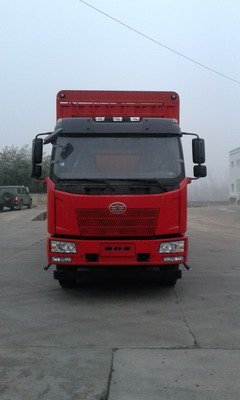CA5250CCQP62K1L7T3E4畜禽运输车燃油公告图片1