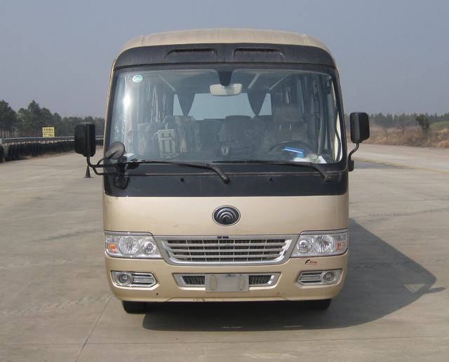 ZK6710Q1客车燃油公告图片1