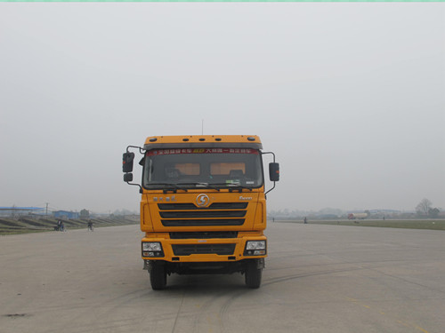 SX3256DR404自卸汽车燃油公告图片1