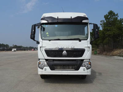 ZZ5257CCYK56CGD1仓栅式运输车燃油公告图片1