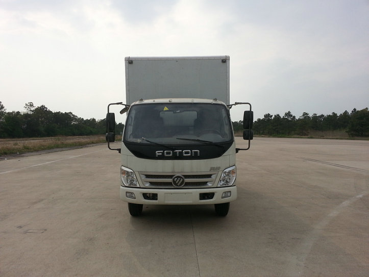 BJ5049XXY-AE厢式运输车燃油公告图片1