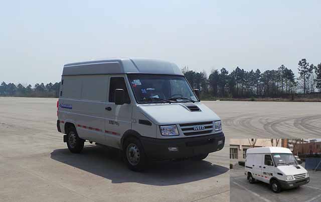 ZJL5037XLCV4冷藏车燃油公告图片2