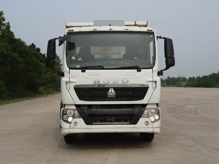 ZZ3317N356GD1自卸汽车燃油公告图片1
