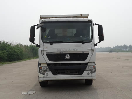ZZ3317N356GD1自卸汽车燃油公告图片1