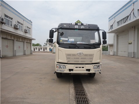 CGJ5161GJY05C加油车燃油公告图片1