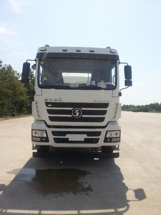 WL5250GJBSX32混凝土搅拌运输车燃油公告图片1
