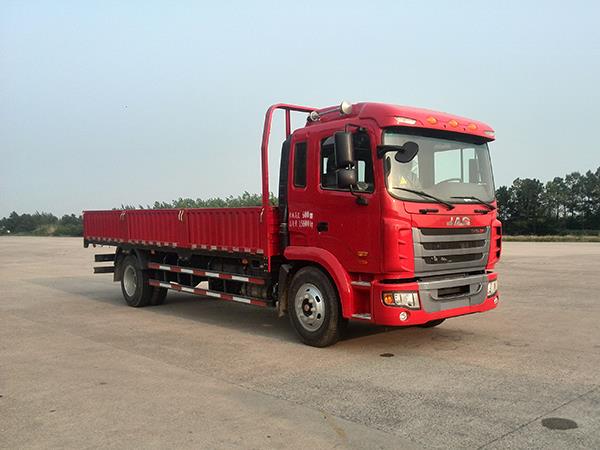 HFC1161P3K1A47F载货汽车燃油公告图片2
