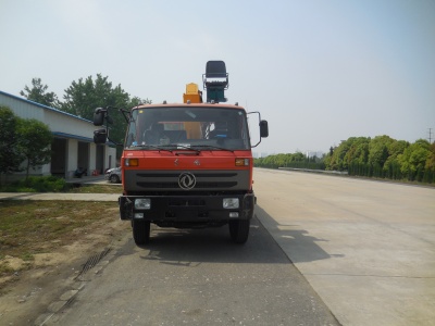 SMJ5254JSQDC4随车起重运输车燃油公告图片1