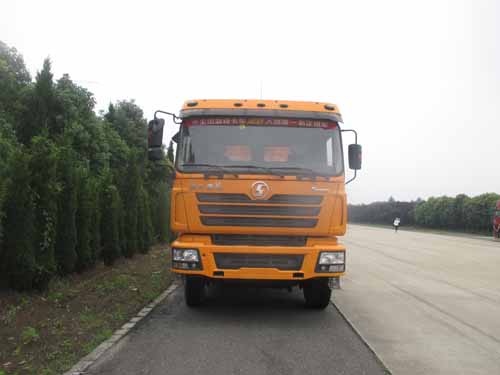 SX3256DR404自卸汽车燃油公告图片1